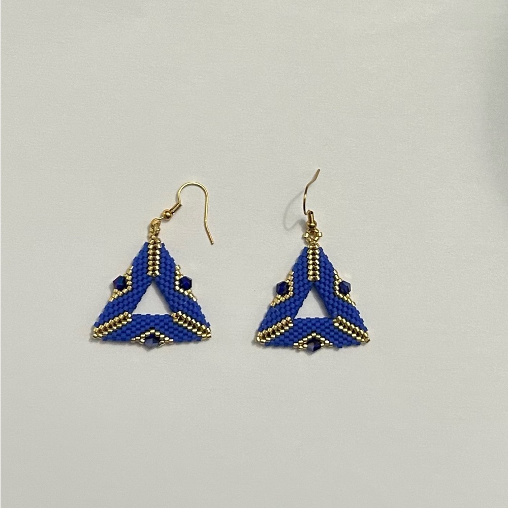 Handmade beaded triangle earrings with Swarovski crystal bicones